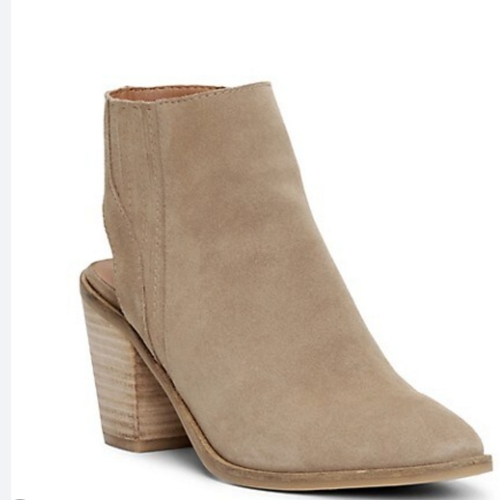 Lucky Brand Women Like New Shyna Ankle Leather Heels Boots shoes sz 7.5M
